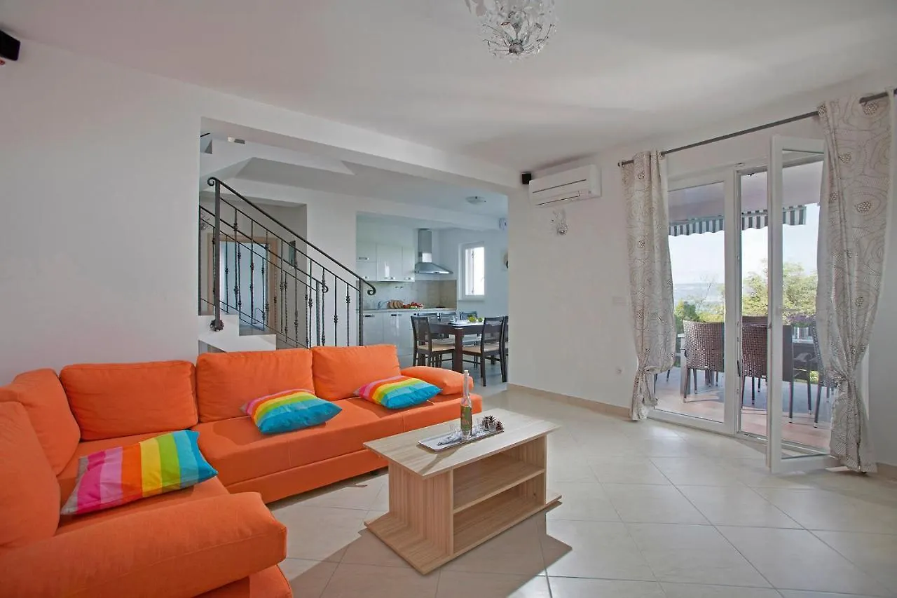 Villa Mirta In Crni Labin  Croatia